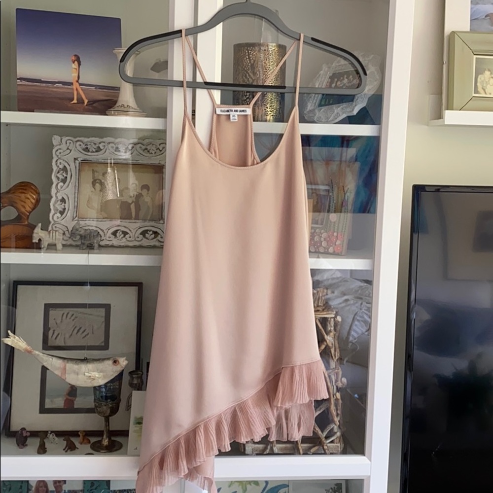 Elizabeth and James to size XS